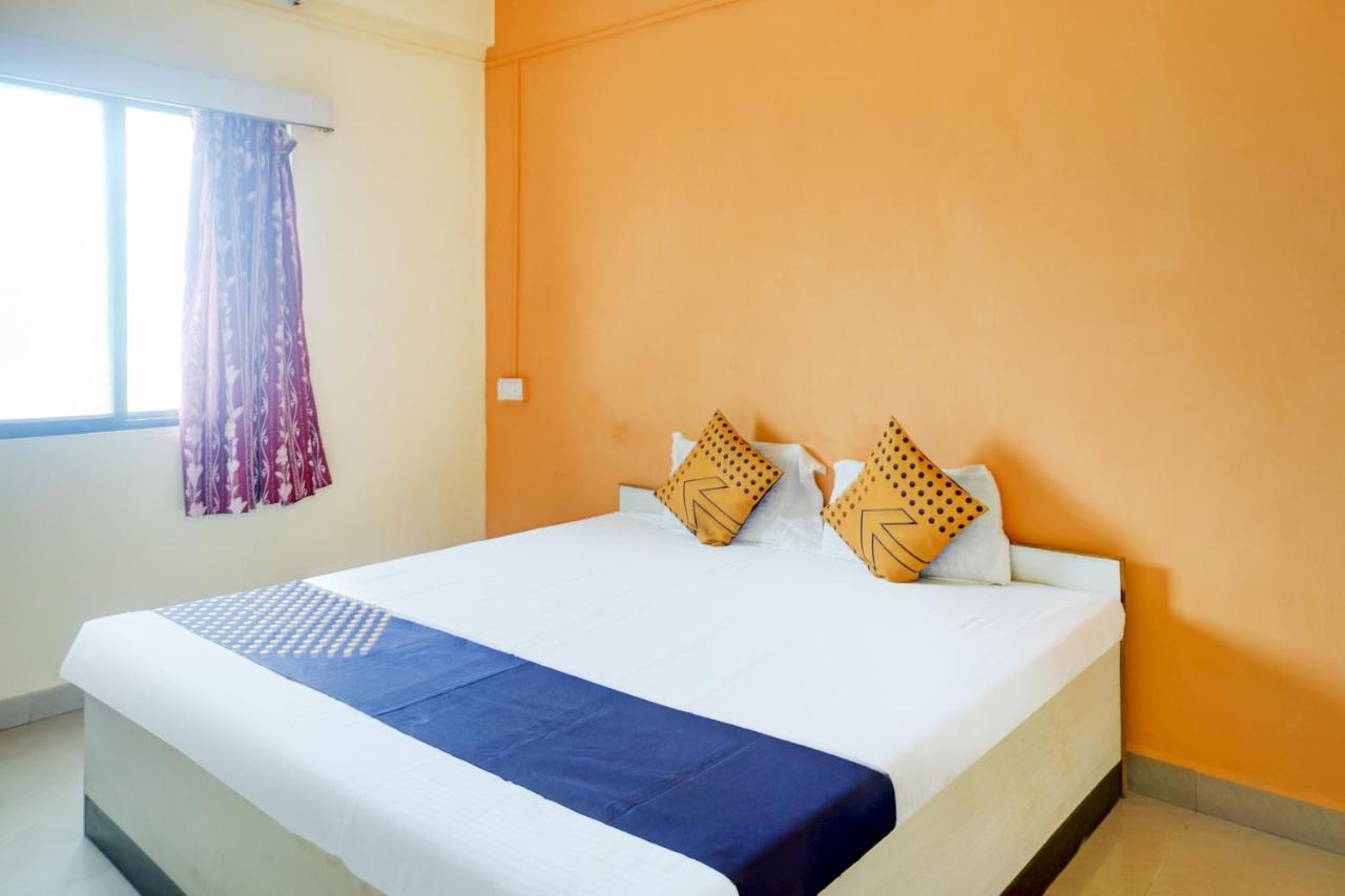 Spot On 82626 Hotel Shivtara Morgaon エクステリア 写真