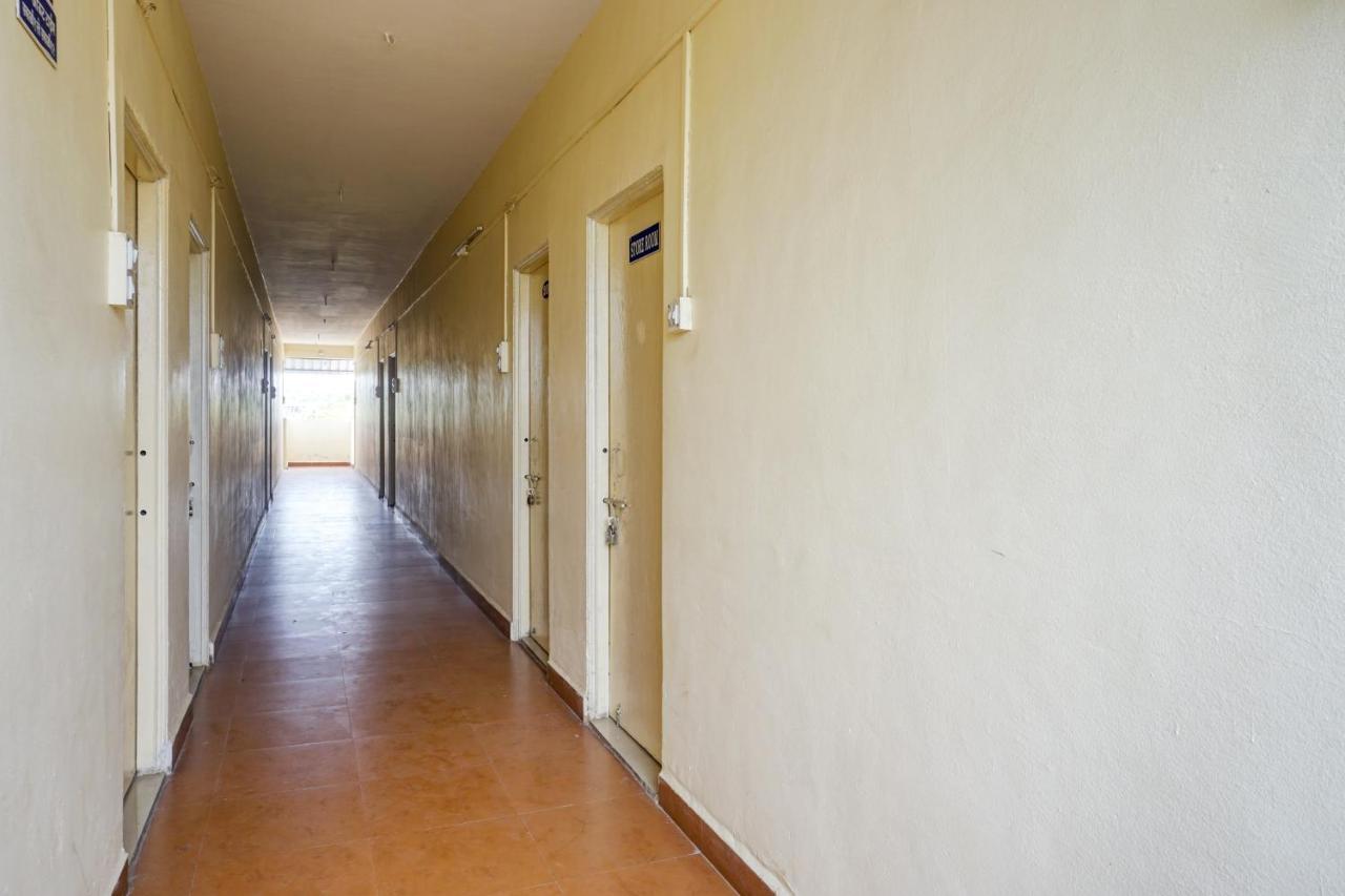 Spot On 82626 Hotel Shivtara Morgaon エクステリア 写真